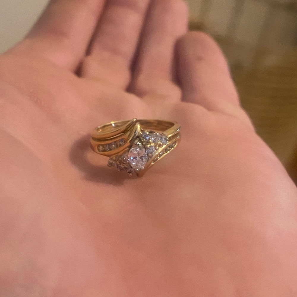 14k gold ring with diamonds